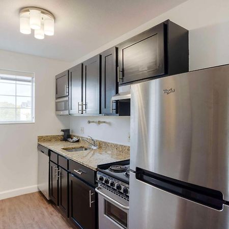 Mainstay Suites Mt Laurel - Philadelphia Mount Laurel Bagian luar foto