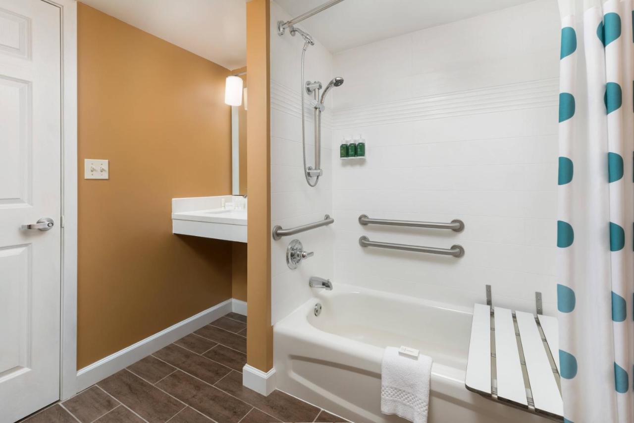 Mainstay Suites Mt Laurel - Philadelphia Mount Laurel Bagian luar foto
