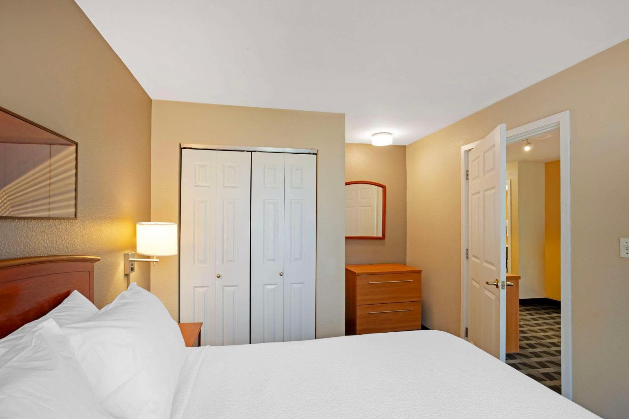 Mainstay Suites Mt Laurel - Philadelphia Mount Laurel Bagian luar foto