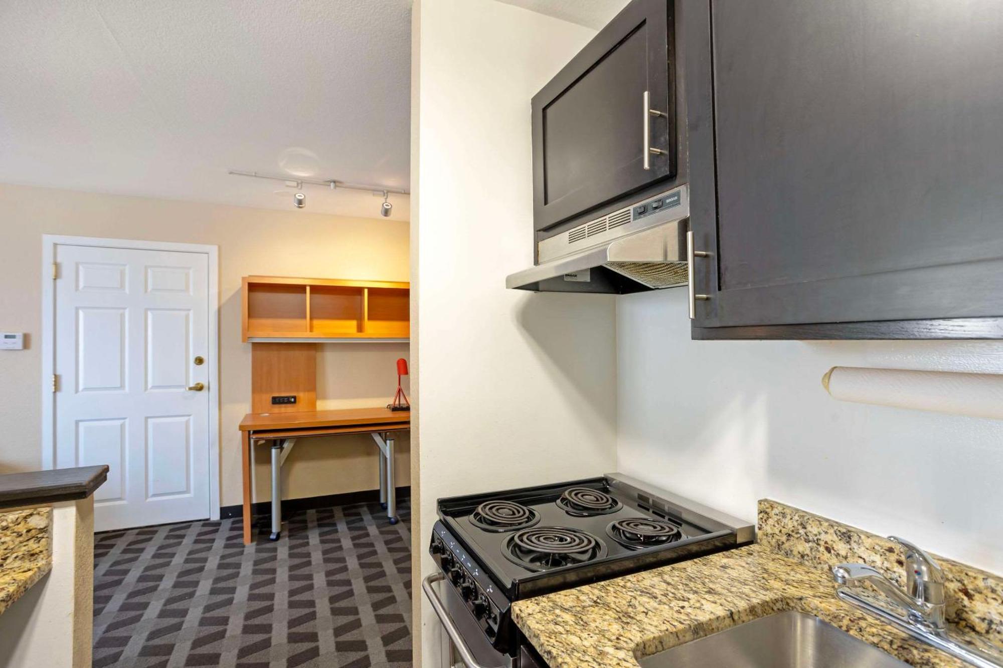 Mainstay Suites Mt Laurel - Philadelphia Mount Laurel Bagian luar foto