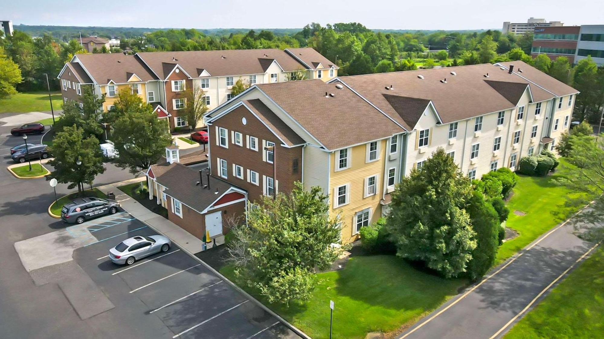 Mainstay Suites Mt Laurel - Philadelphia Mount Laurel Bagian luar foto